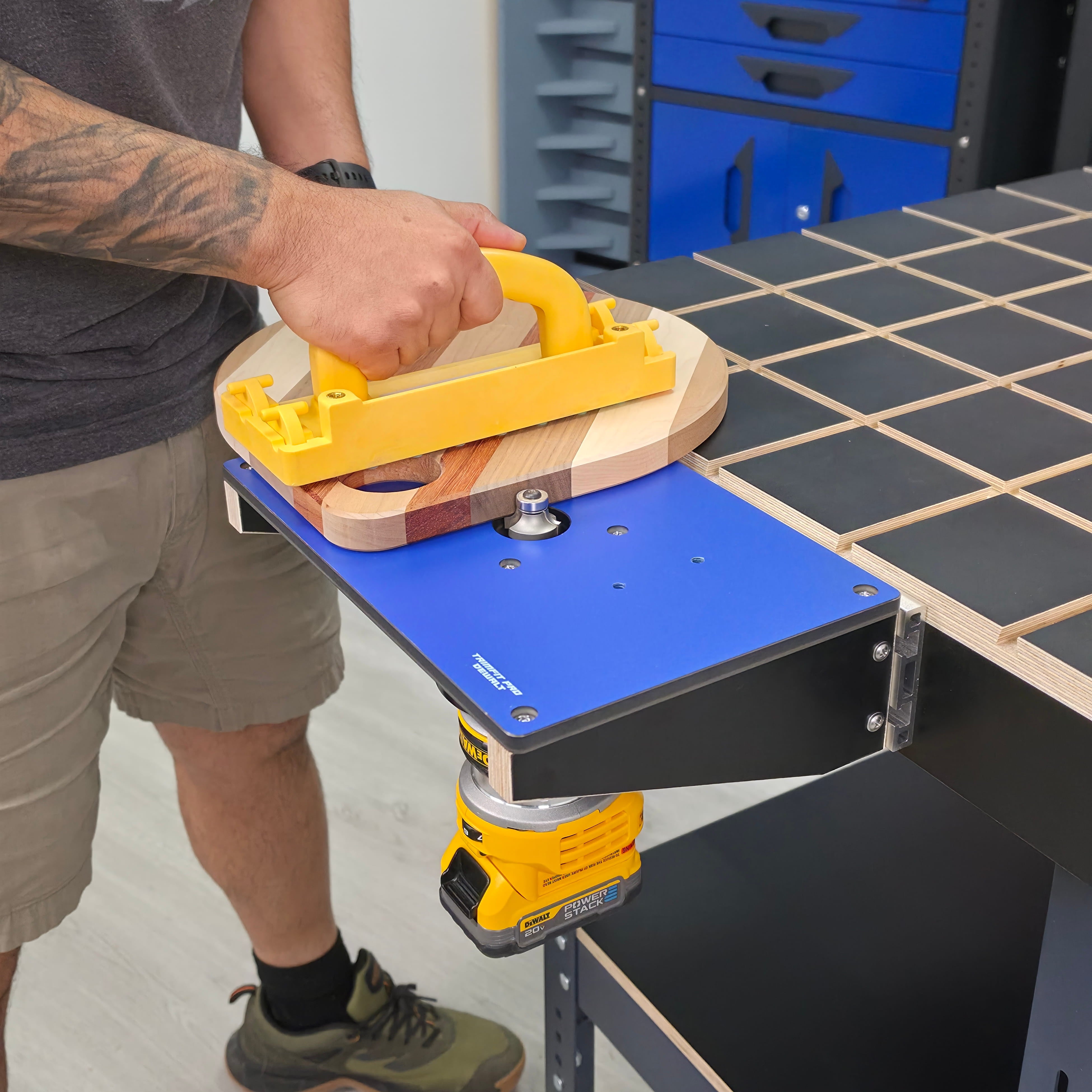 #router compatibility_DeWalt