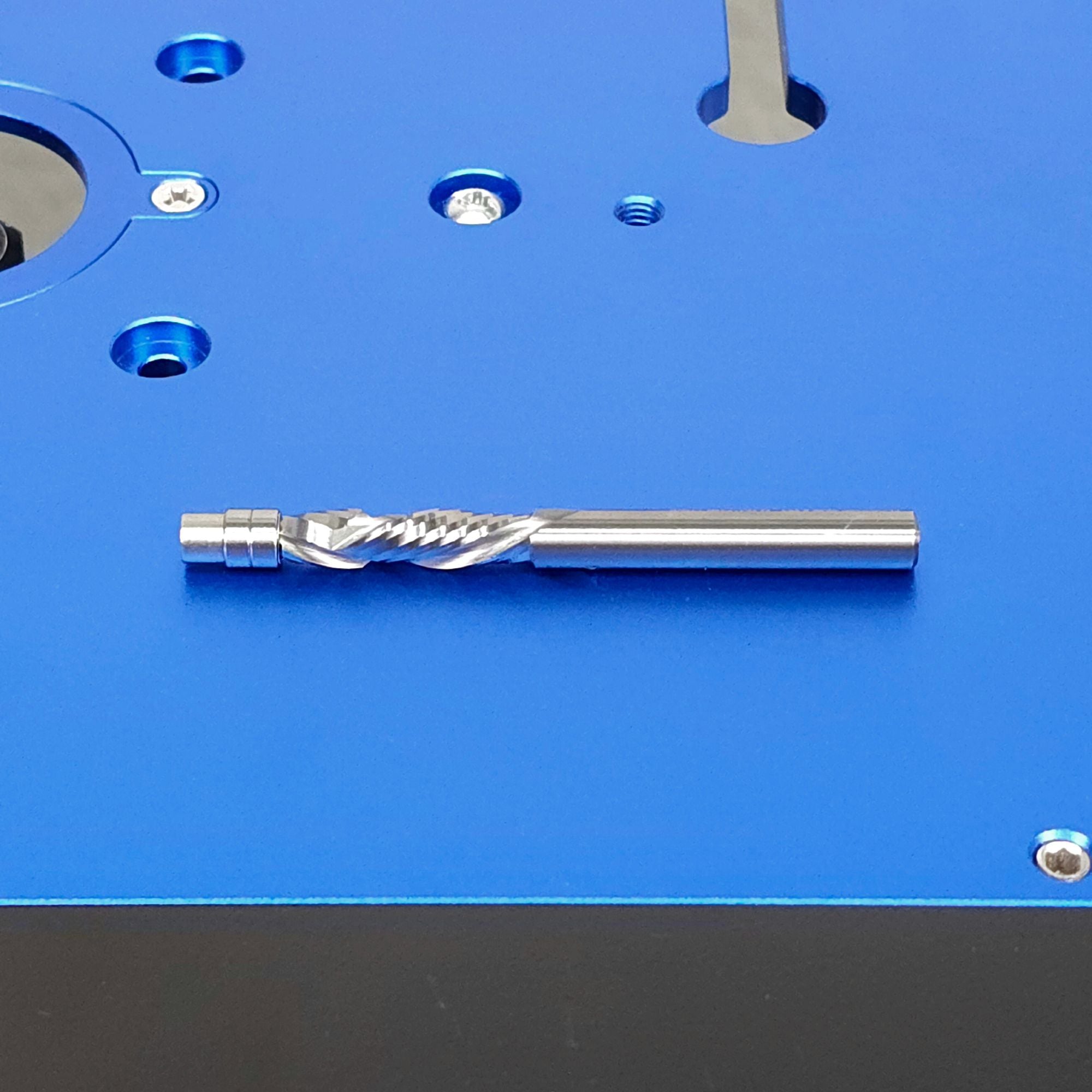 ShurCut Solid Carbide Spiral Compression Flush-Trim Bit – 1/4″ Shank, 1/4″ Dia, 1″ Cut Length