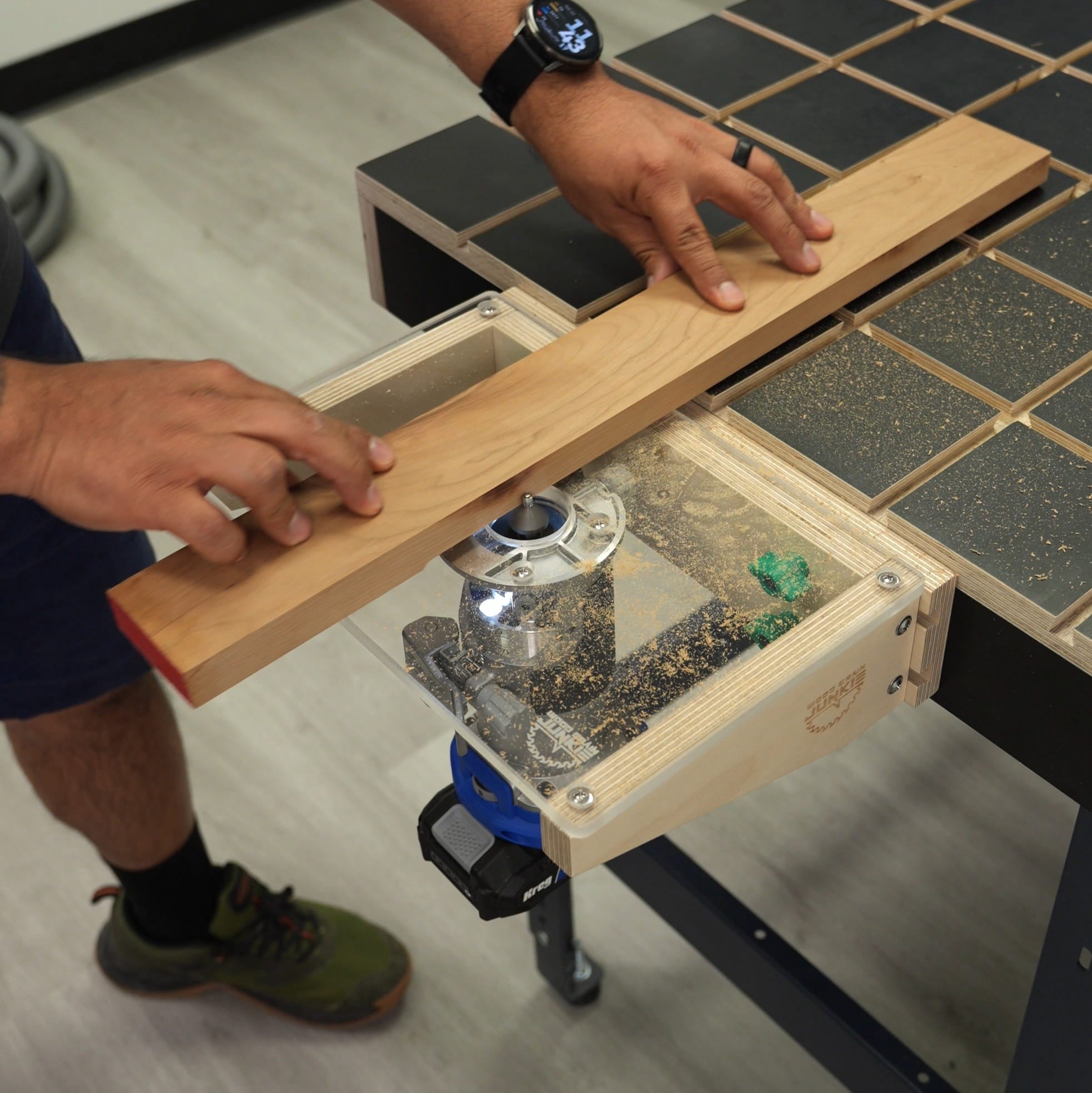 Trim Router Table for Popular Compact Routers