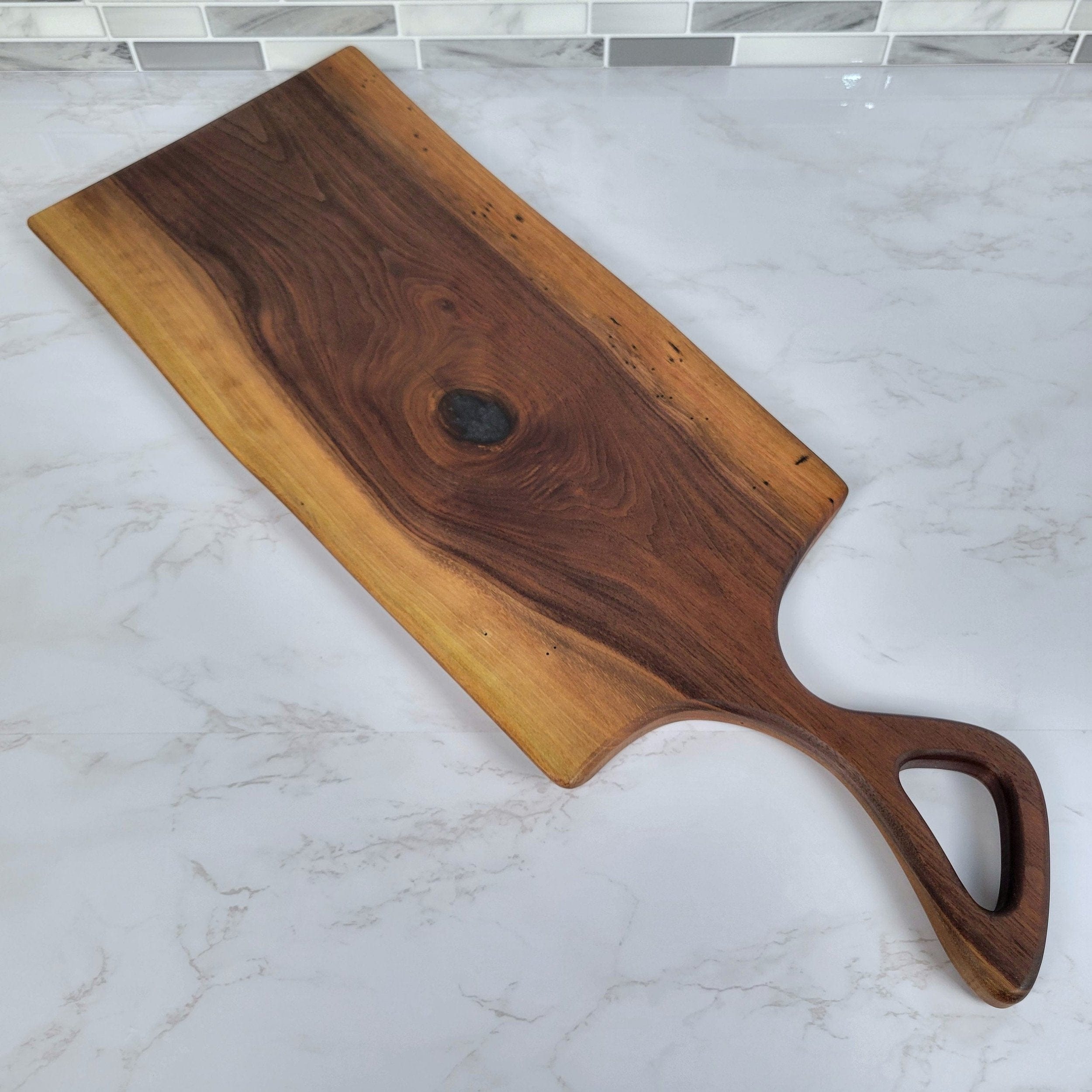 Wood Grain Junkie Charcuterie Board with a Modern Handle | Live Edge Black Walnut