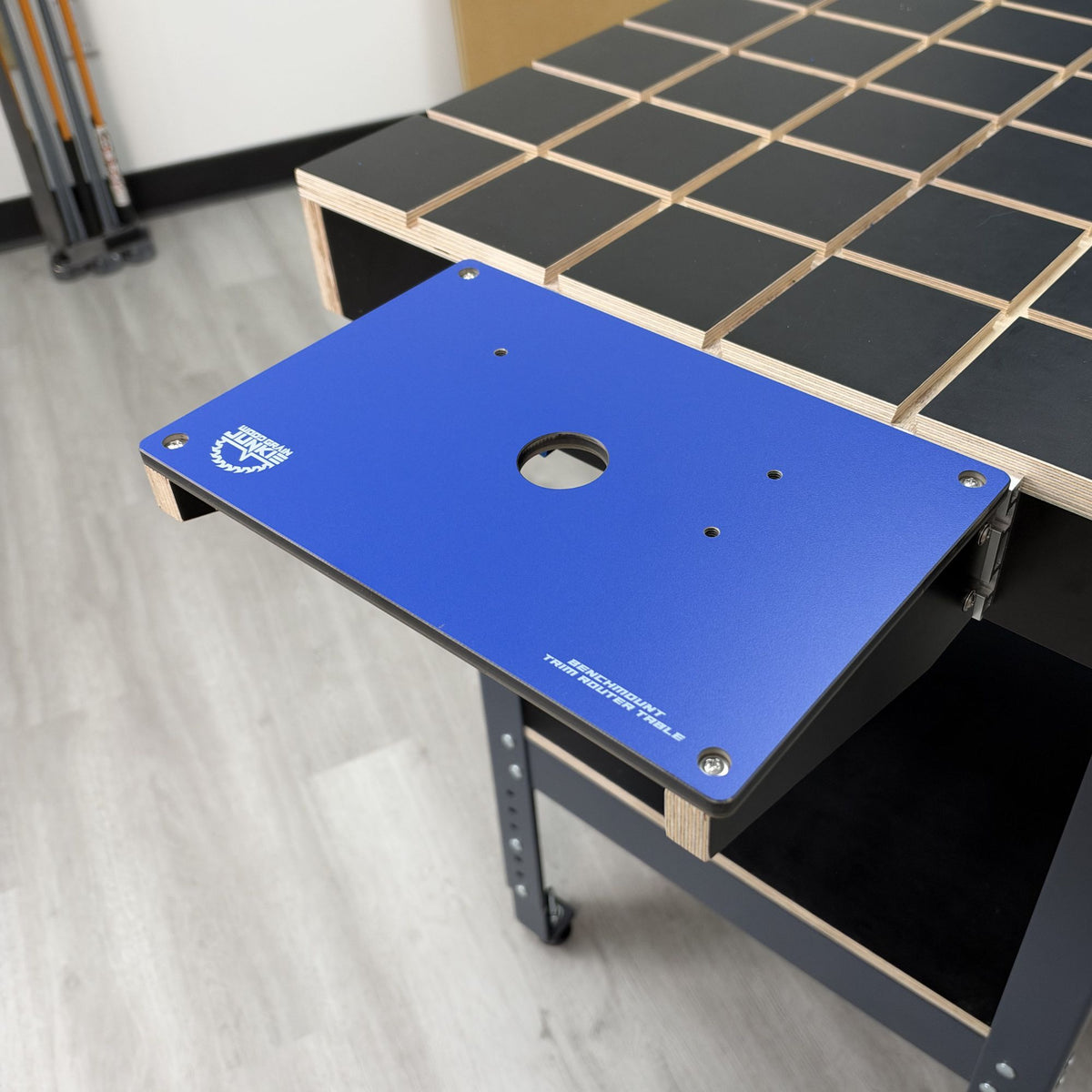 #router compatibility_Blank (drill your own)