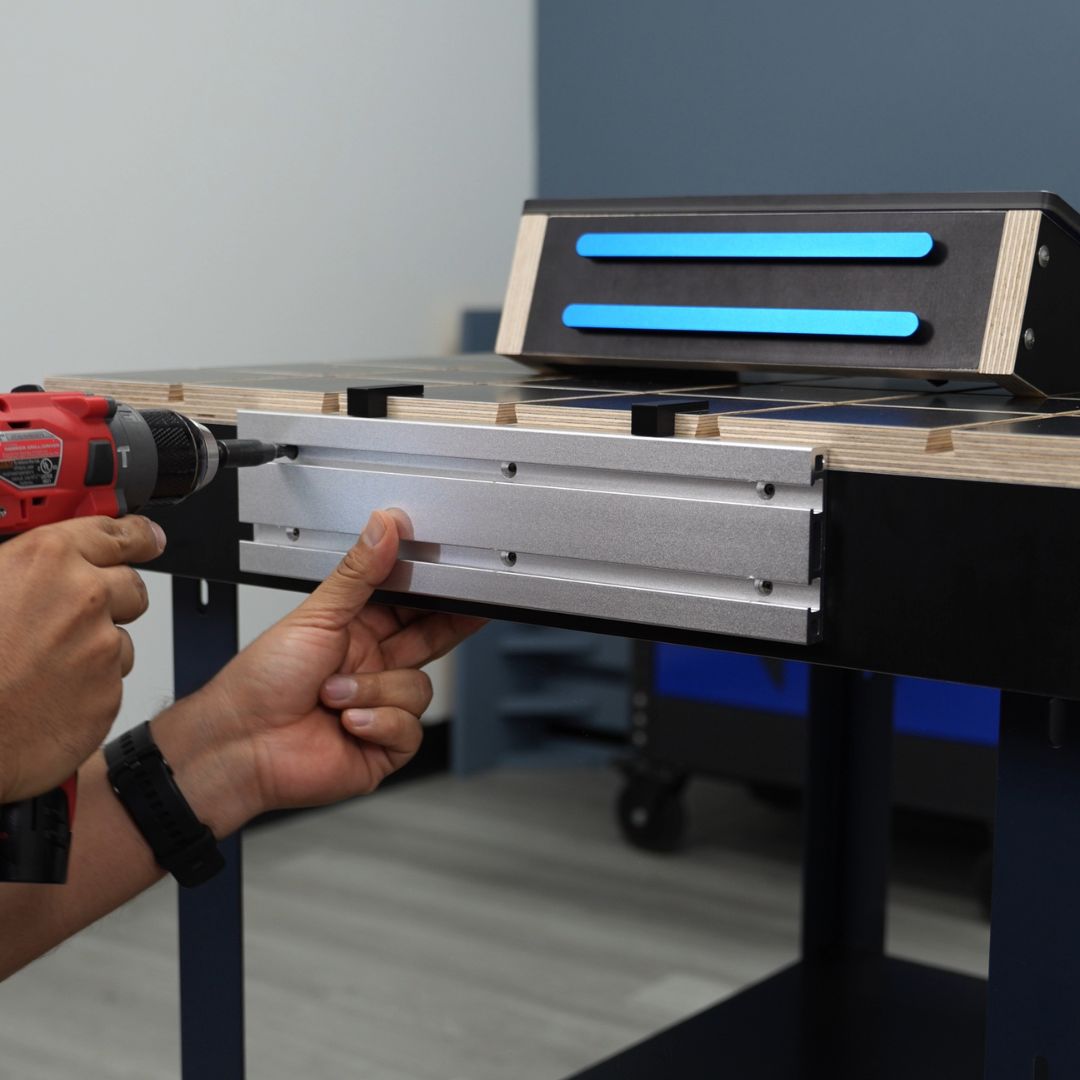 BenchMount Trim Router Table — Phenolic & Aluminum Build