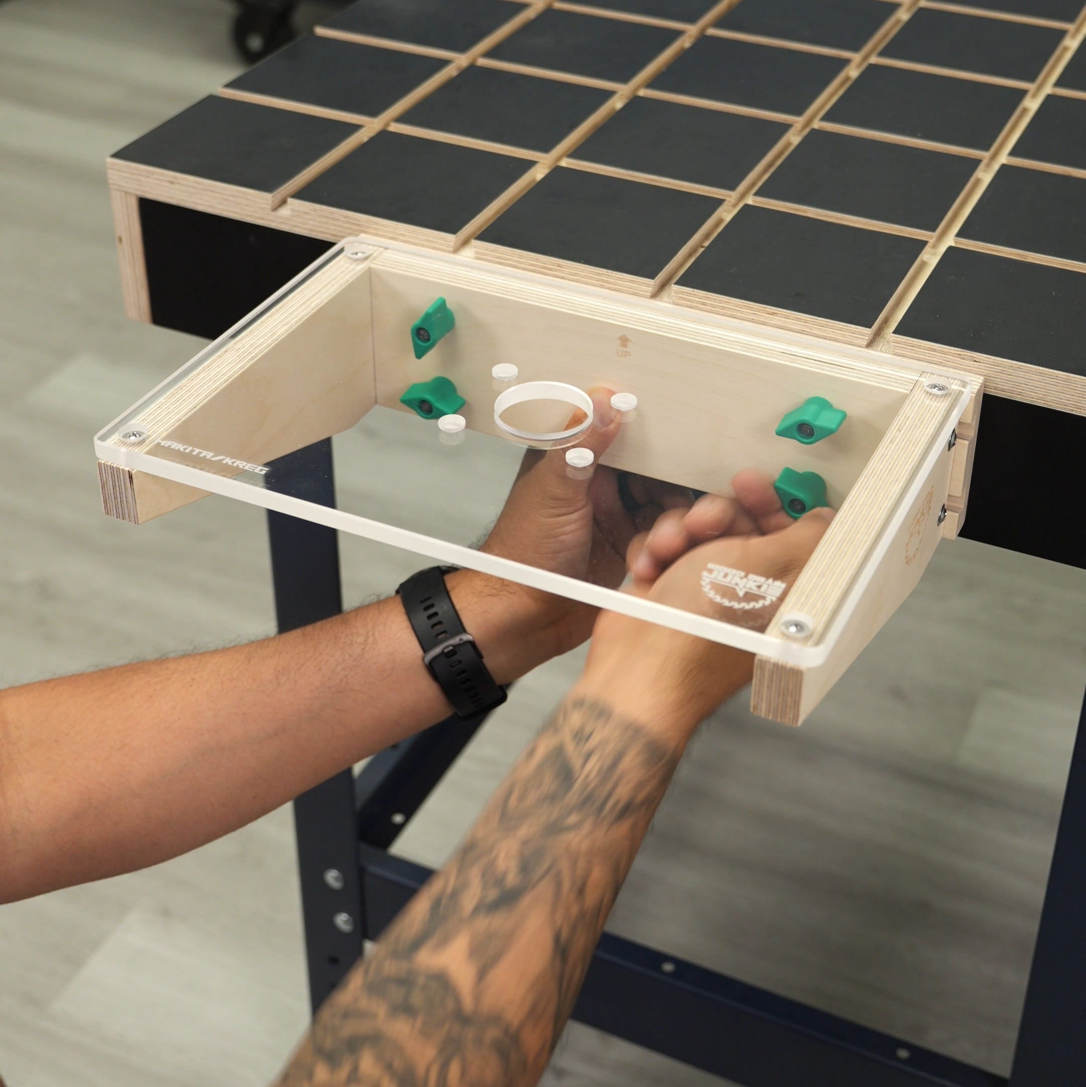 Trim Router Table for Popular Compact Routers