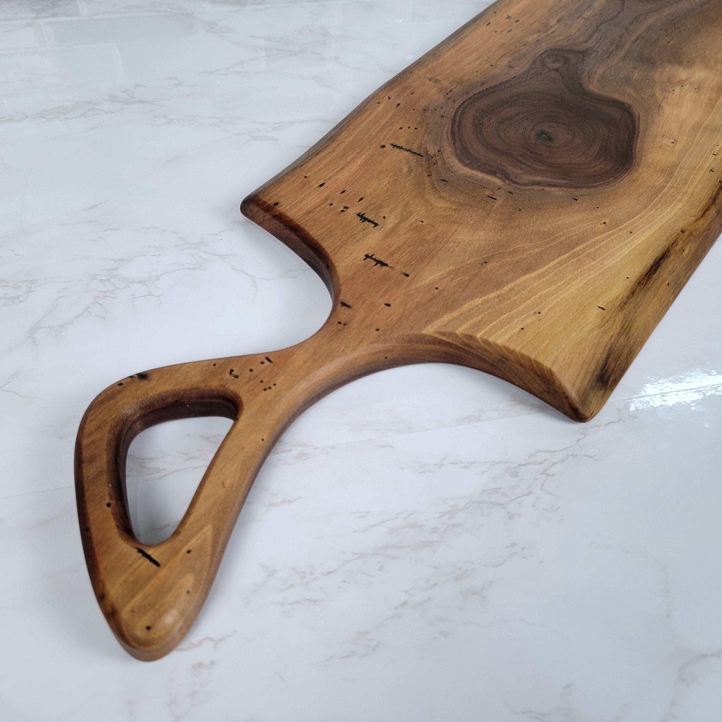 Wood Grain Junkie Charcuterie Board with a Modern Handle | Live Edge Black Walnut