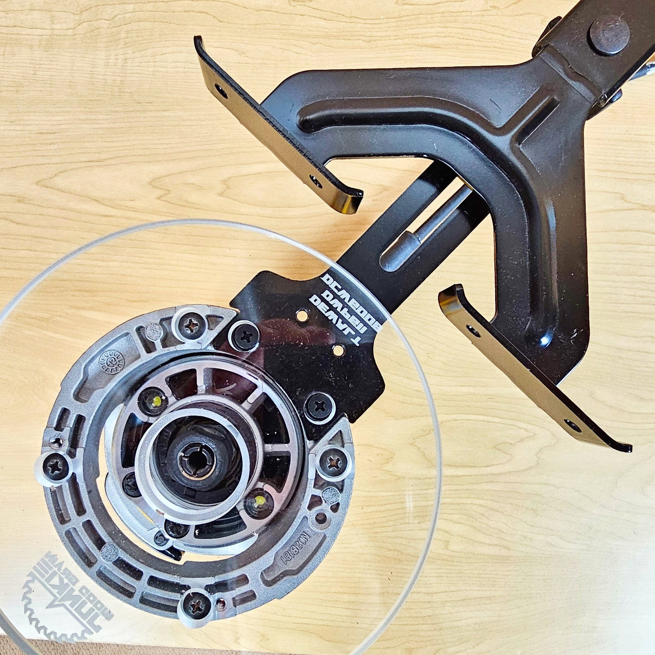 DeWalt (DWP611 / DCW600B) Router Base Plates — Wood Grain Junkie